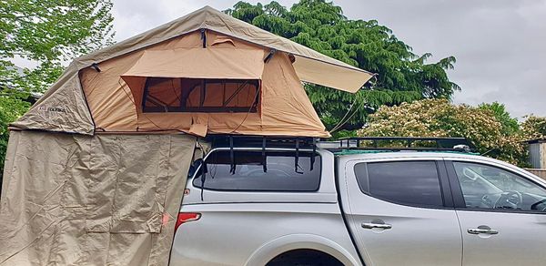Our ‘How To Set Up Guide’ for Roof Top Tent travel